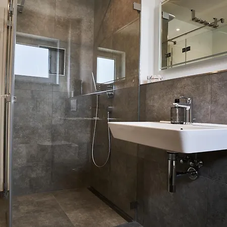 Apartment Auf Der Alten Gaertnerei Gmbh *